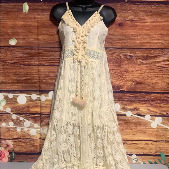Lace boho maxi dress Amellia - Picture 1 of 4